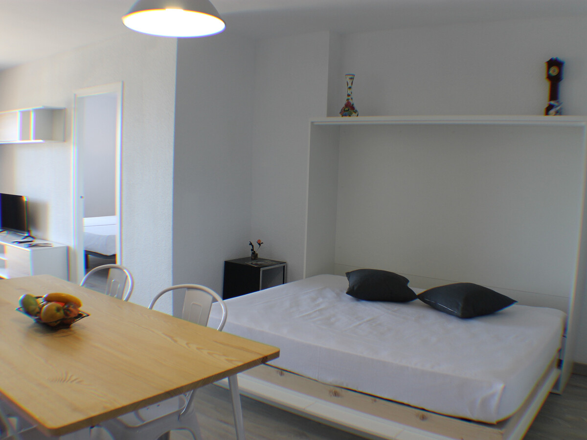 Appartement Roses, terrasse baie et plage à 20m - Photo 17