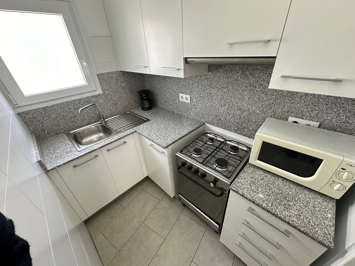 Appartement 6 pers. à 150m de la plage, Roses - Photo 9