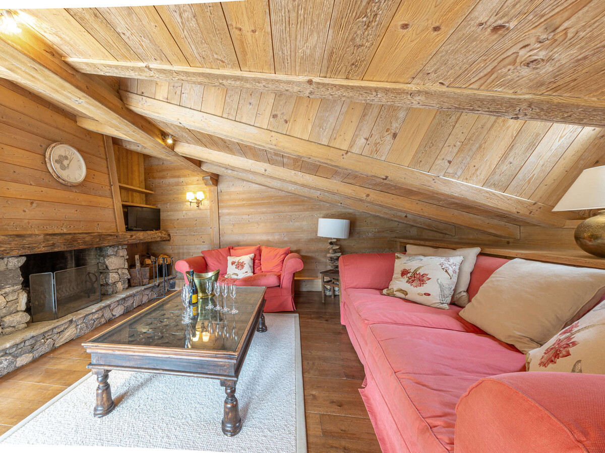 Duplex 8 pers. avec balcon sud et cheminée à Val-d'Isère - Photo 3