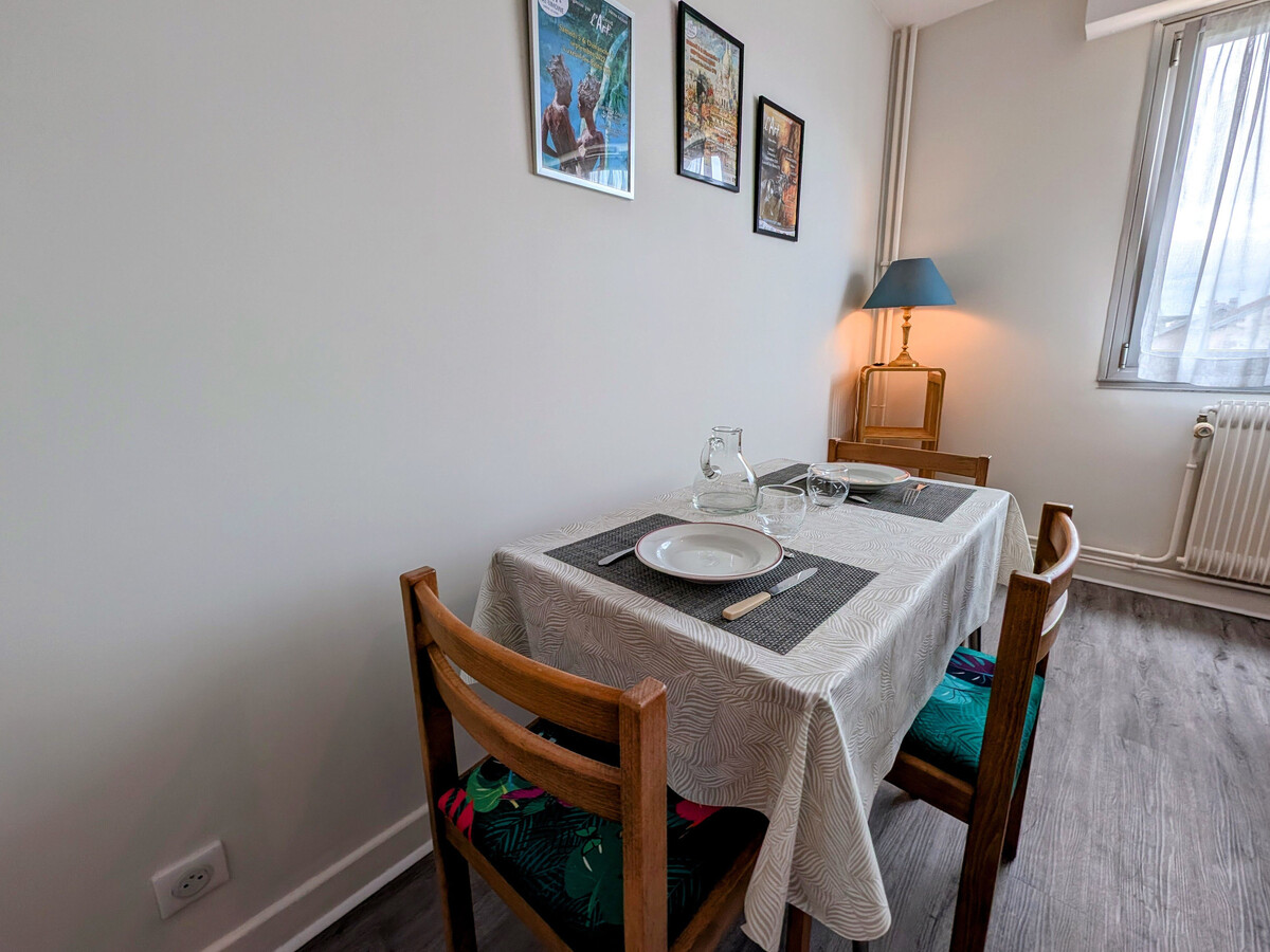 Appartement 2 personnes à Luxeuil-les-Bains, proche thermes - Photo 6