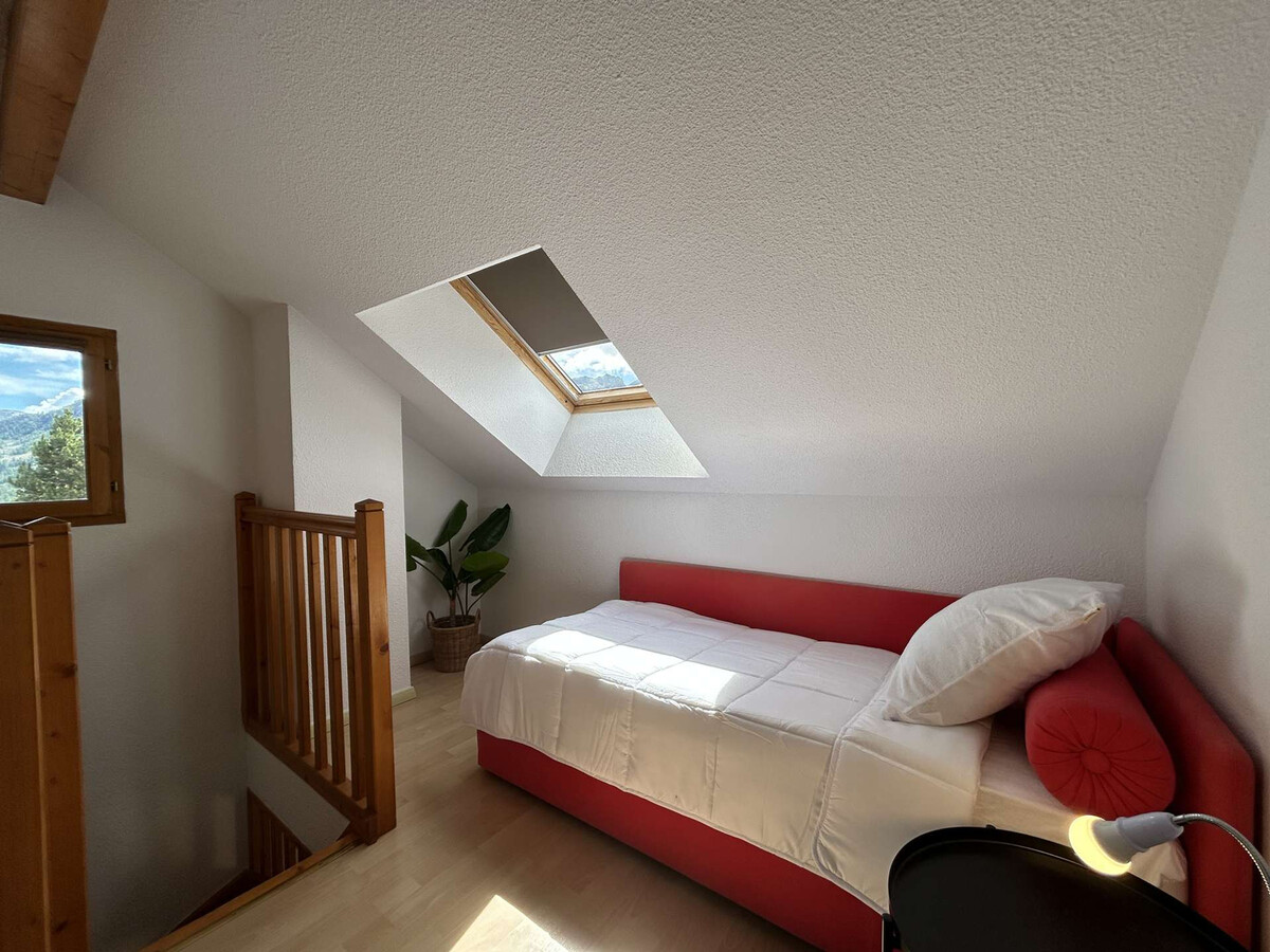 Appartement ski Montgenèvre, balcon sud et garage privé - Photo 4