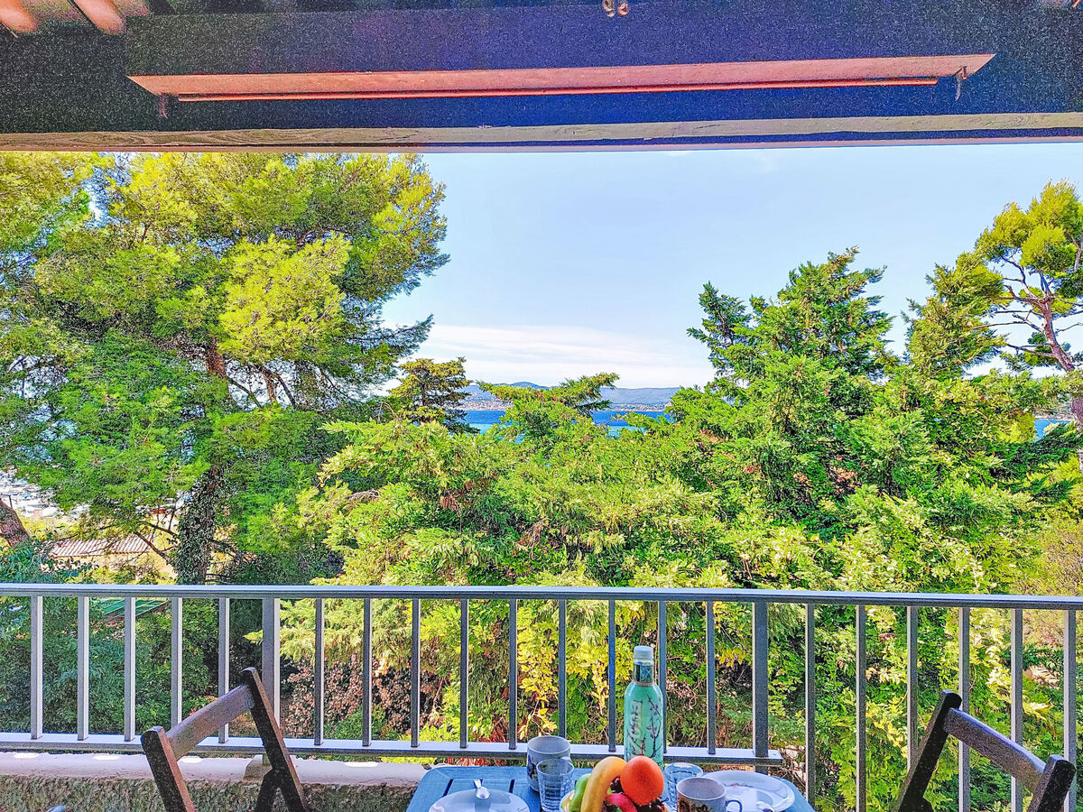 Studio terrasse vue mer à La Madrague, 600 m de la plage - Photo 12