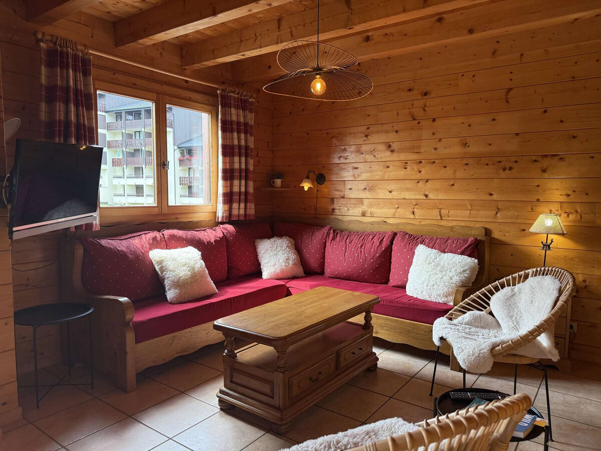 Chalet 5 chambres, 150 m² avec garage et local à skis - Photo 2