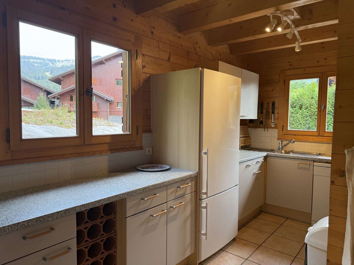 Chalet 5 chambres, 150 m² avec garage et local à skis - Photo 4