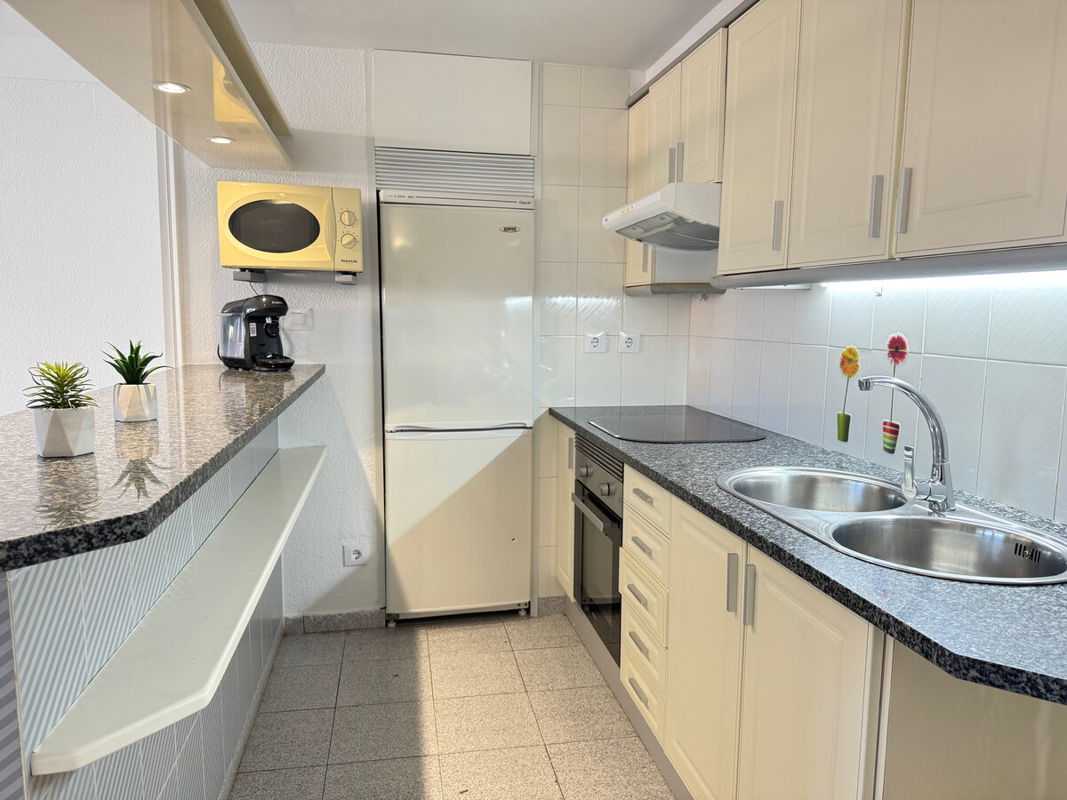 Appartement 4 pers à 30m de la plage, Roses - Photo 10