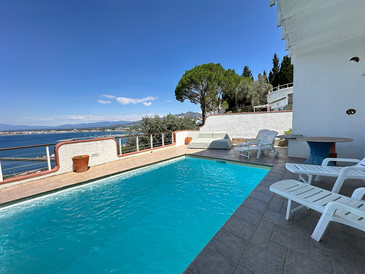 Maison 8 pers. piscine privée à Roses, 1,5 km plage - Photo 3