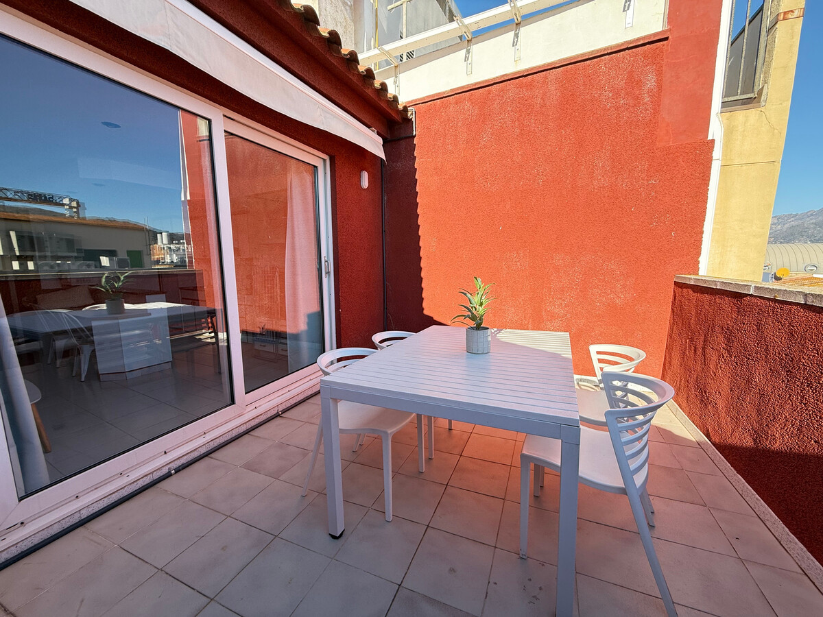 Appartement 2 pers. à 30 m de la plage, centre Roses - Photo 3