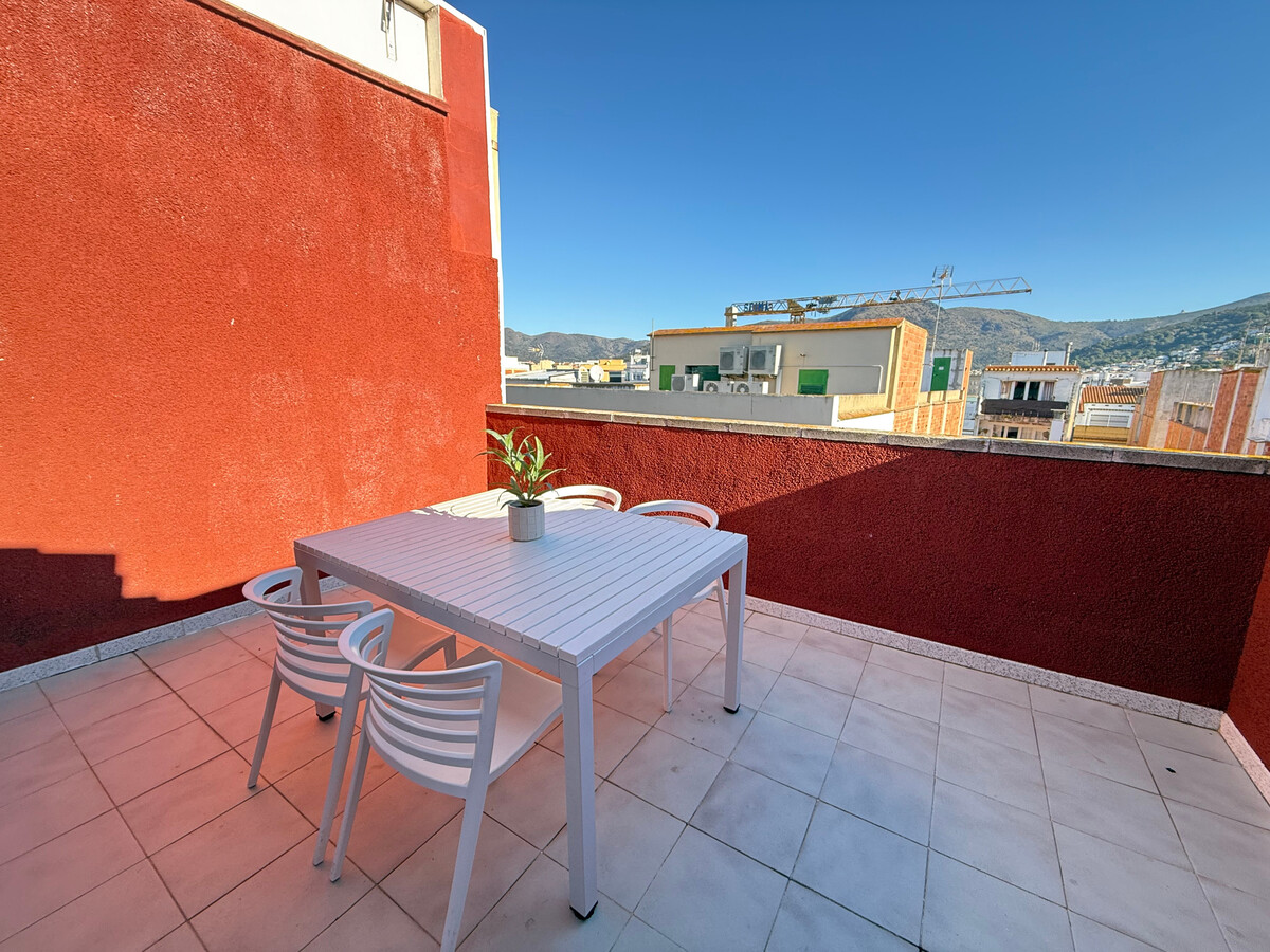 Appartement 2 pers. à 30 m de la plage, centre Roses - Photo 4