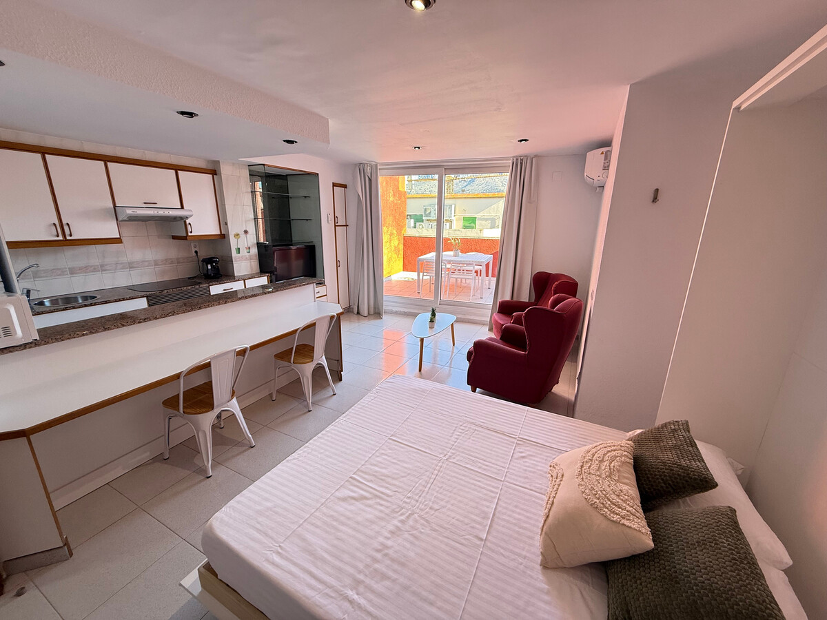 Appartement 2 pers. à 30 m de la plage, centre Roses - Photo 10