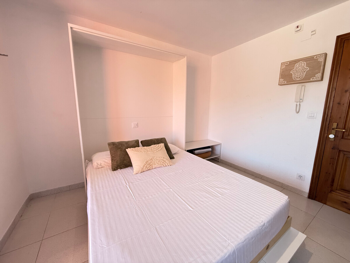 Appartement 2 pers. à 30 m de la plage, centre Roses - Photo 12