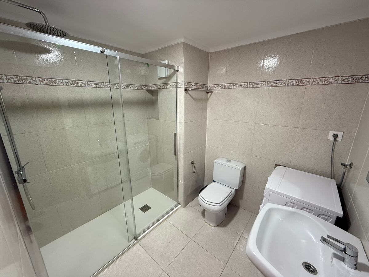 Appartement 2 pers. à 30 m de la plage, centre Roses - Photo 15