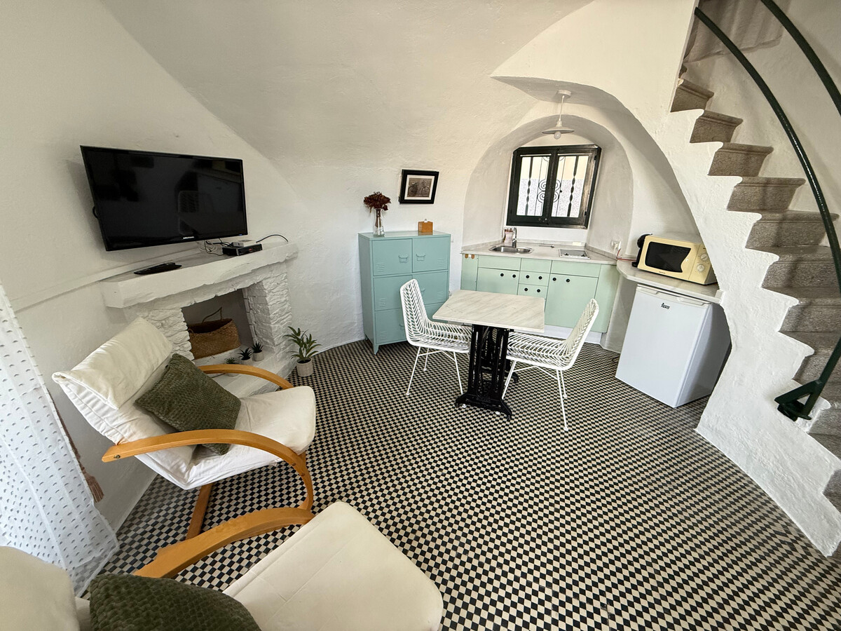 Appartement en tour médiévale, 2 min de plage à Roses - Photo 7