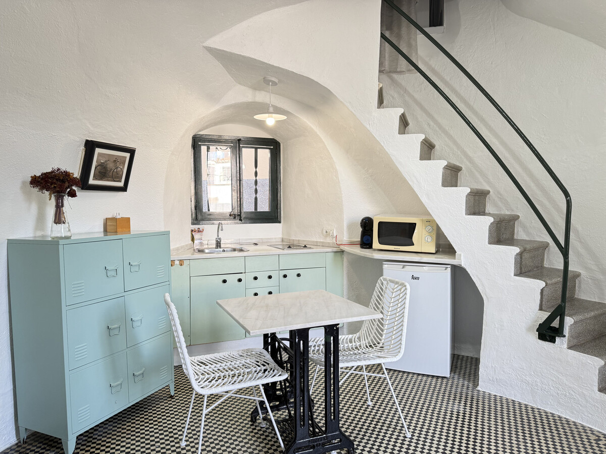 Appartement en tour médiévale, 2 min de plage à Roses - Photo 8