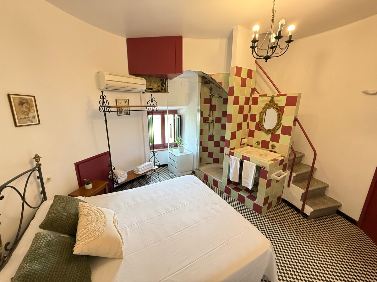 Appartement en tour médiévale, 2 min de plage à Roses - Photo 10