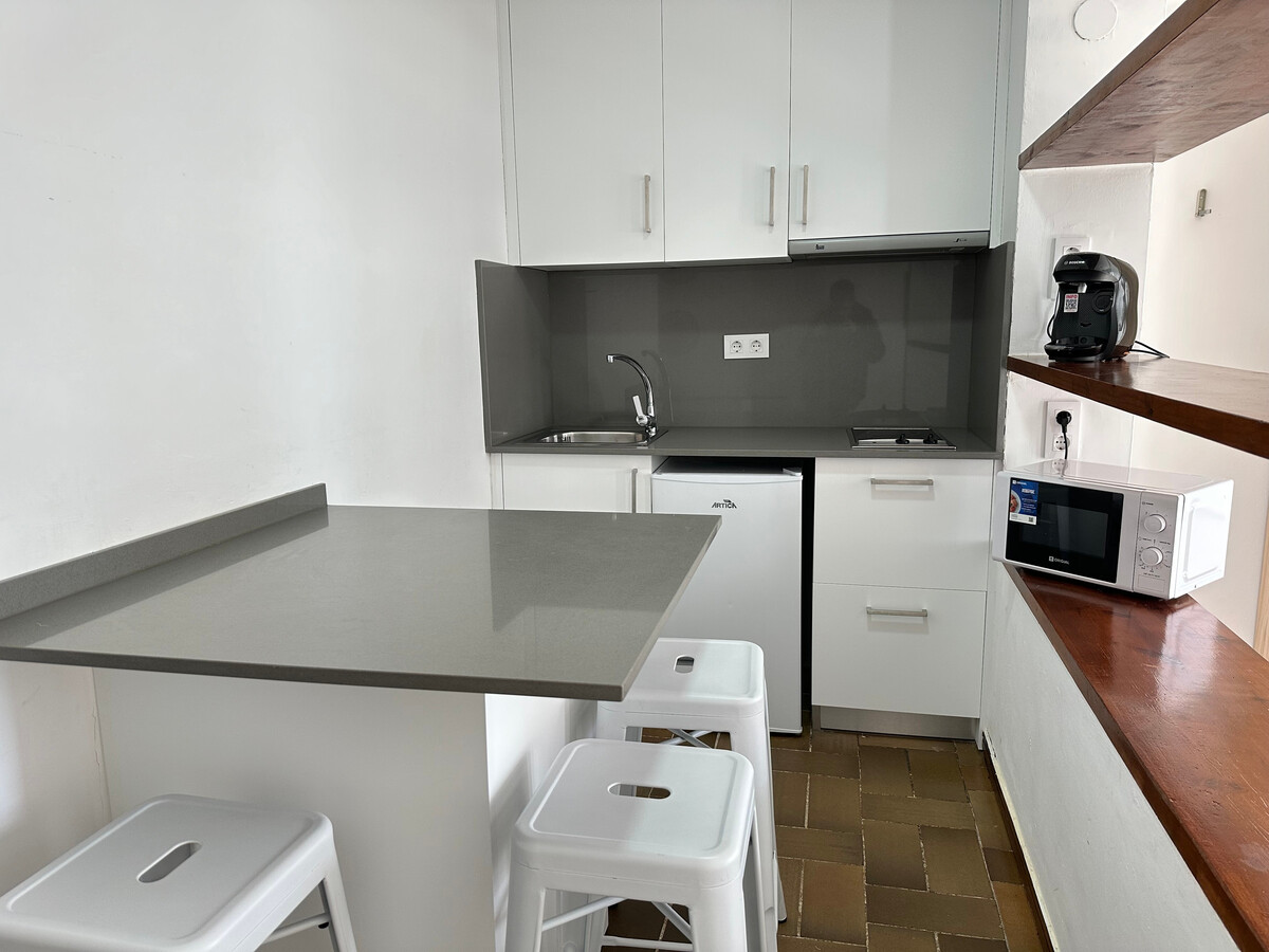 Appartement 4 pers. à 20 m de la plage de Roses - Photo 5