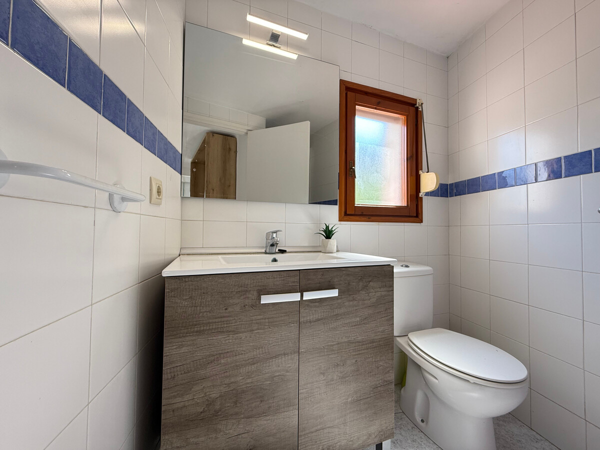 Appartement face au port de Roses, à 200m du centre - Photo 15