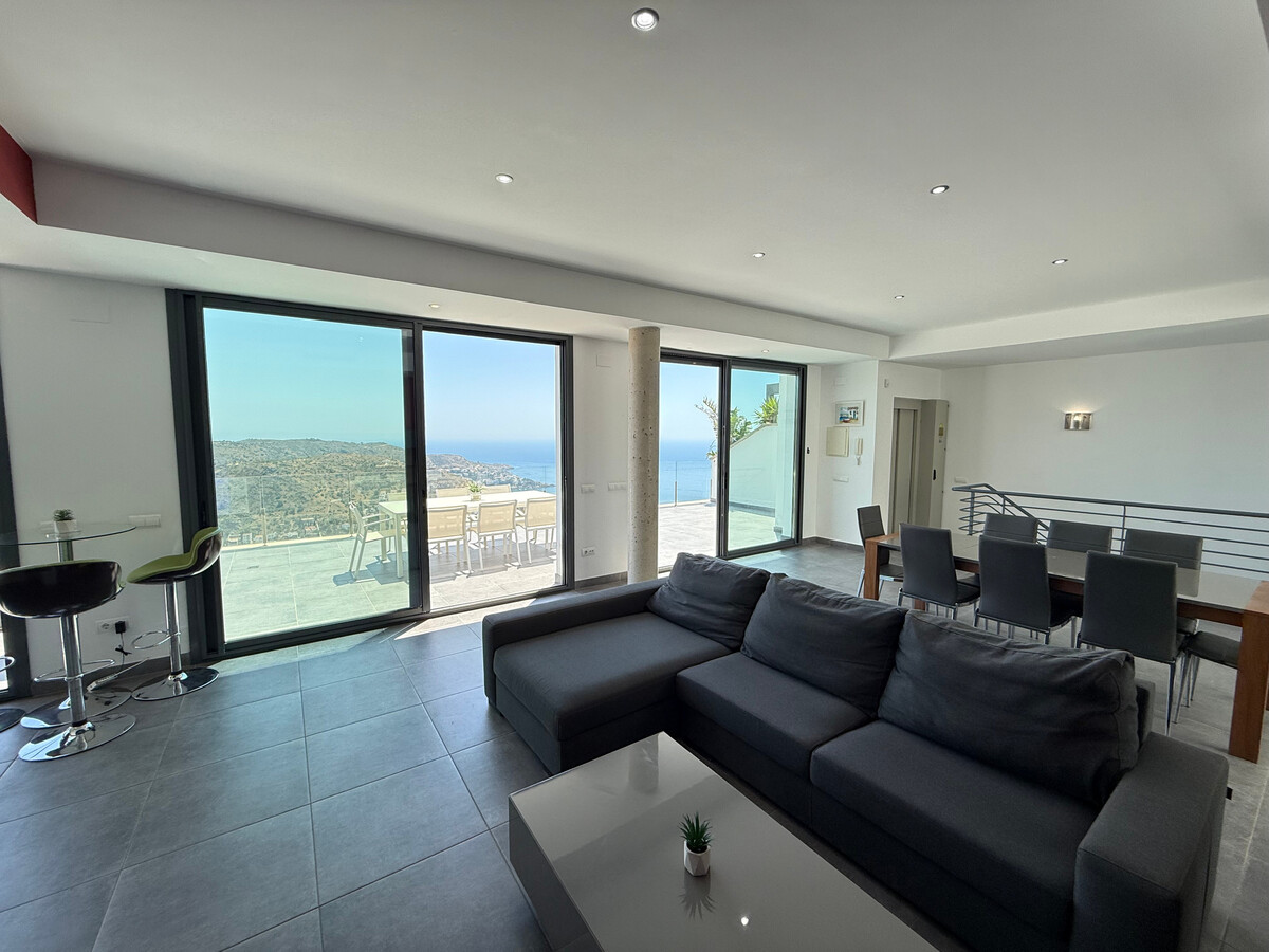 Maison prestige 8 pers., piscine et ascenseur à Roses - Photo 4
