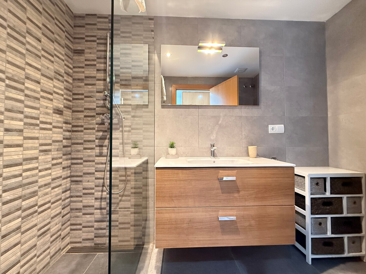 Maison prestige 8 pers., piscine et ascenseur à Roses - Photo 17