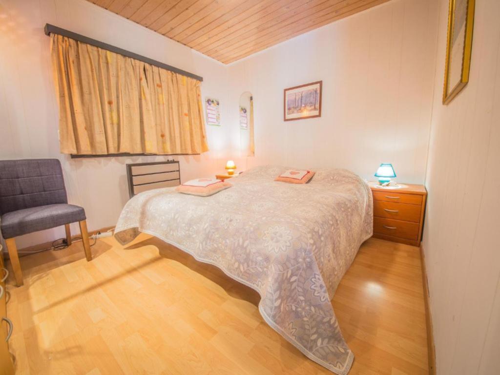 Chalet ChaLaise en bois à Rendeux, forêt et jardin privé - Photo 10