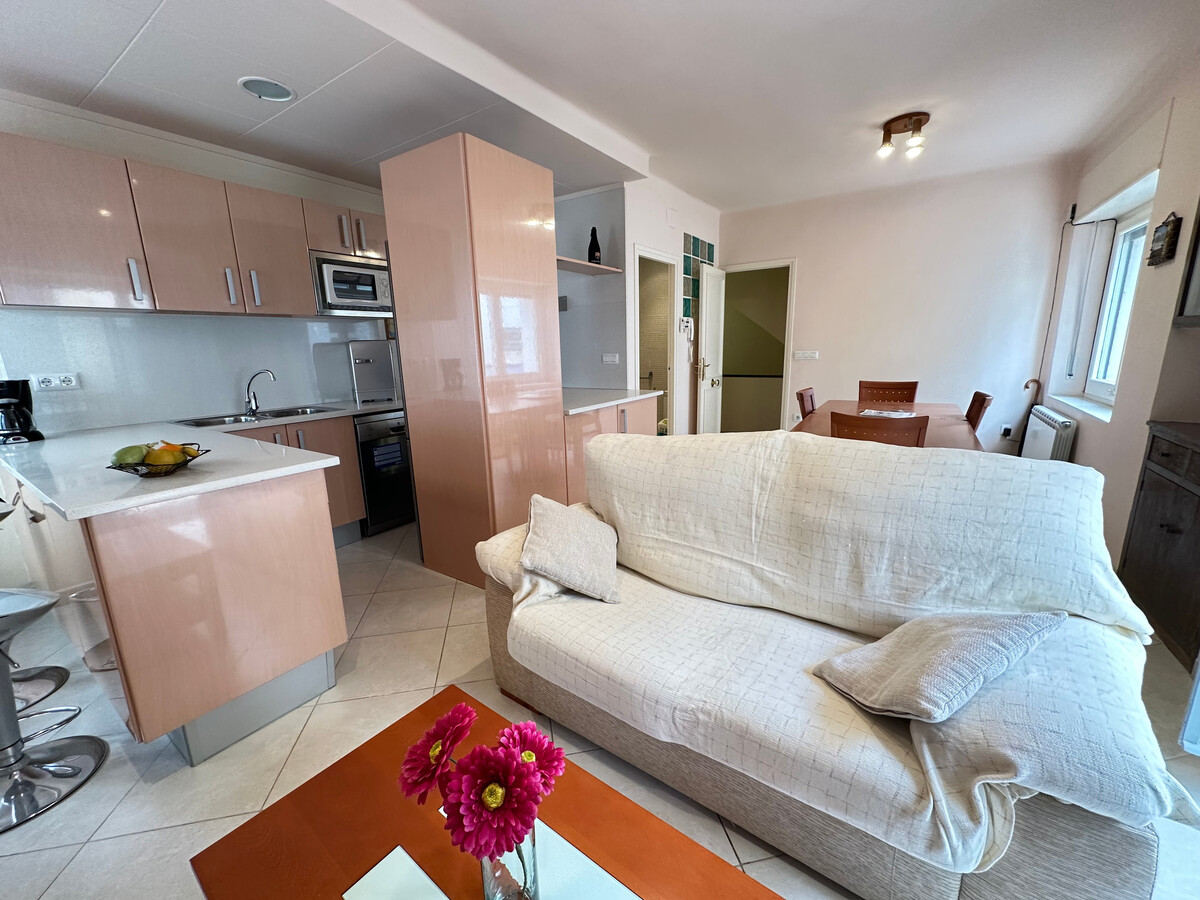 Appartement duplex 3 chambres, 150 m de la plage à Roses - Photo 2