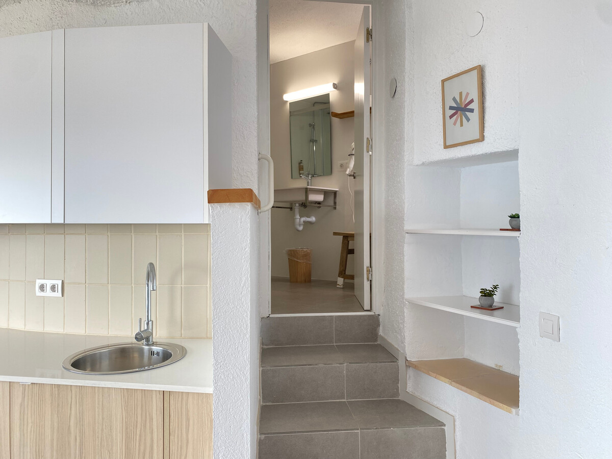 Studio moderne Roses, 700 m plage, piscine commune - Photo 8