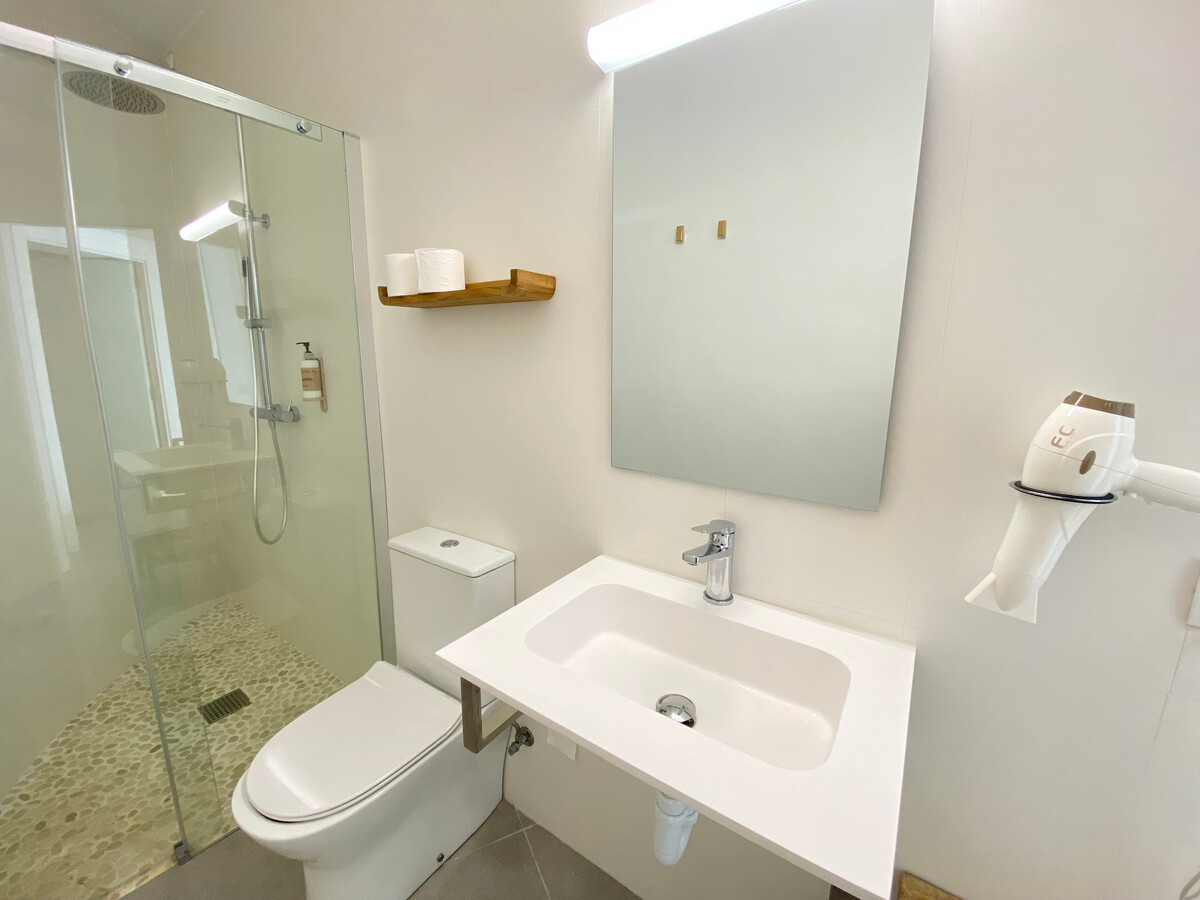 Studio moderne avec vue baie, piscine à Roses - Photo 6