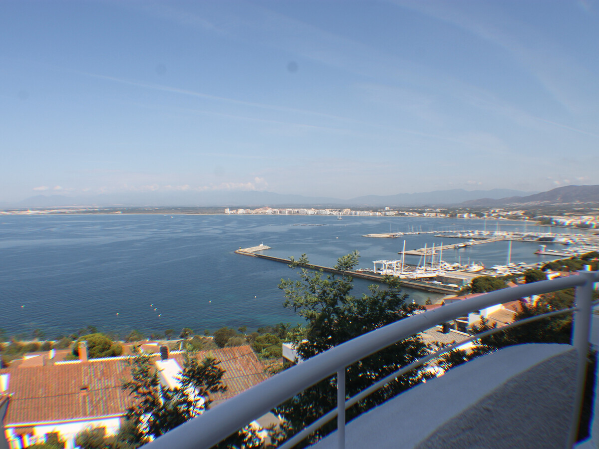 Studio moderne avec vue baie, piscine à Roses - Photo 9