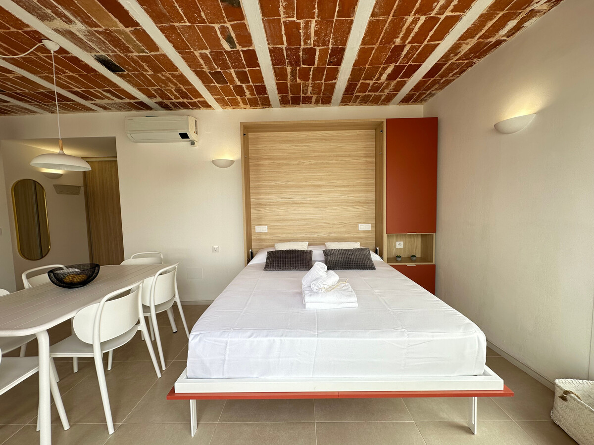 Appartement 6 pers rénové à Roses, plage à 160m - Photo 7
