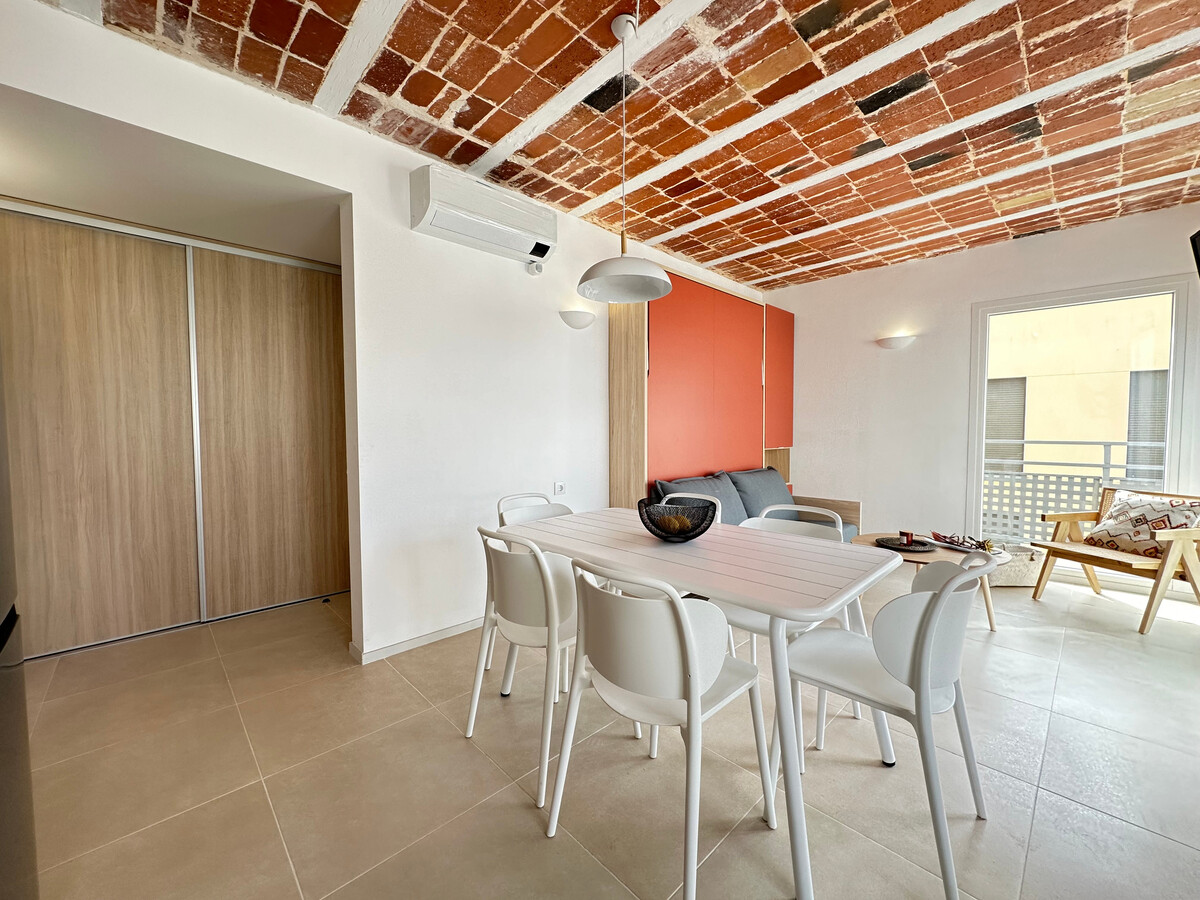 Appartement 6 pers rénové à Roses, plage à 160m - Photo 22
