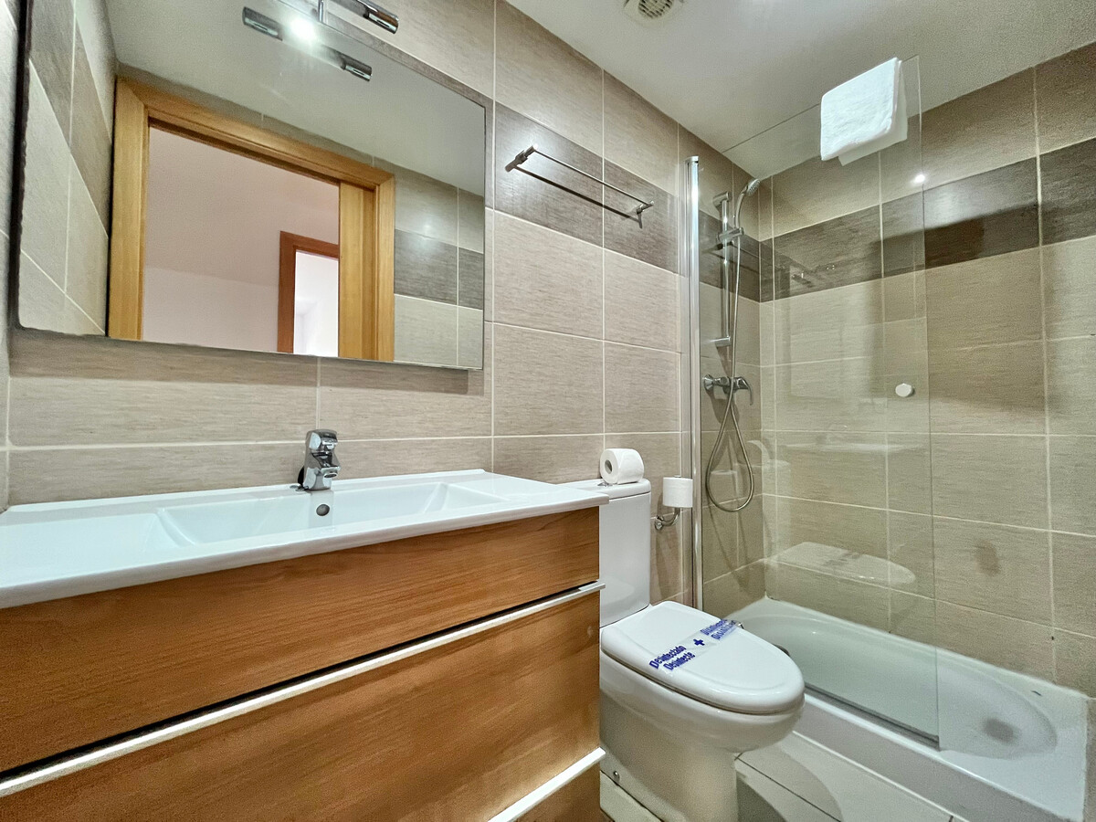 Appartement 6 pers. à 150m de la plage à Roses - Photo 9