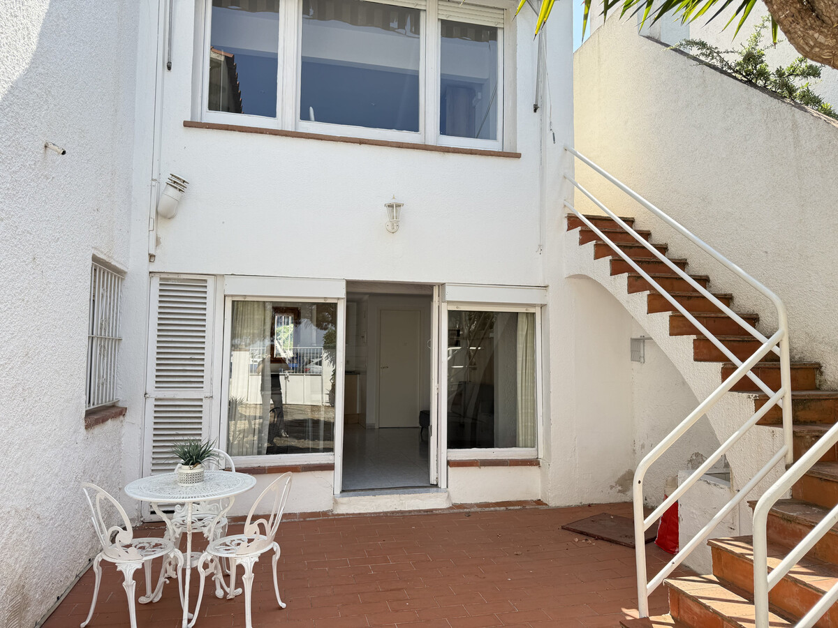 Appartement face au port de Roses - Photo 5