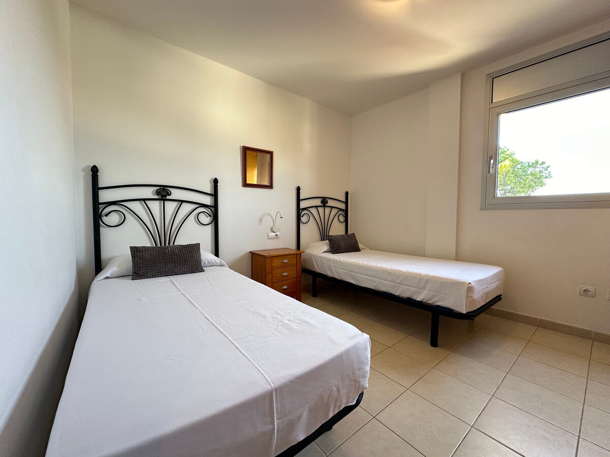 Appartement neuf 3 chambres avec piscine à 2 min de plage - Photo 15