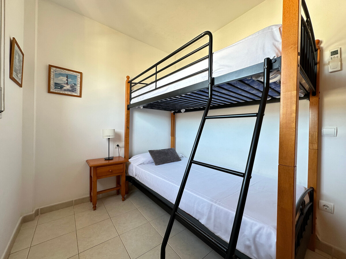 Appartement neuf 3 chambres avec piscine à 2 min de plage - Photo 17