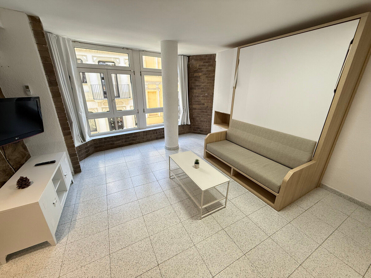 Appartement 8 pers. centre Roses, à 50m de la plage - Photo 5