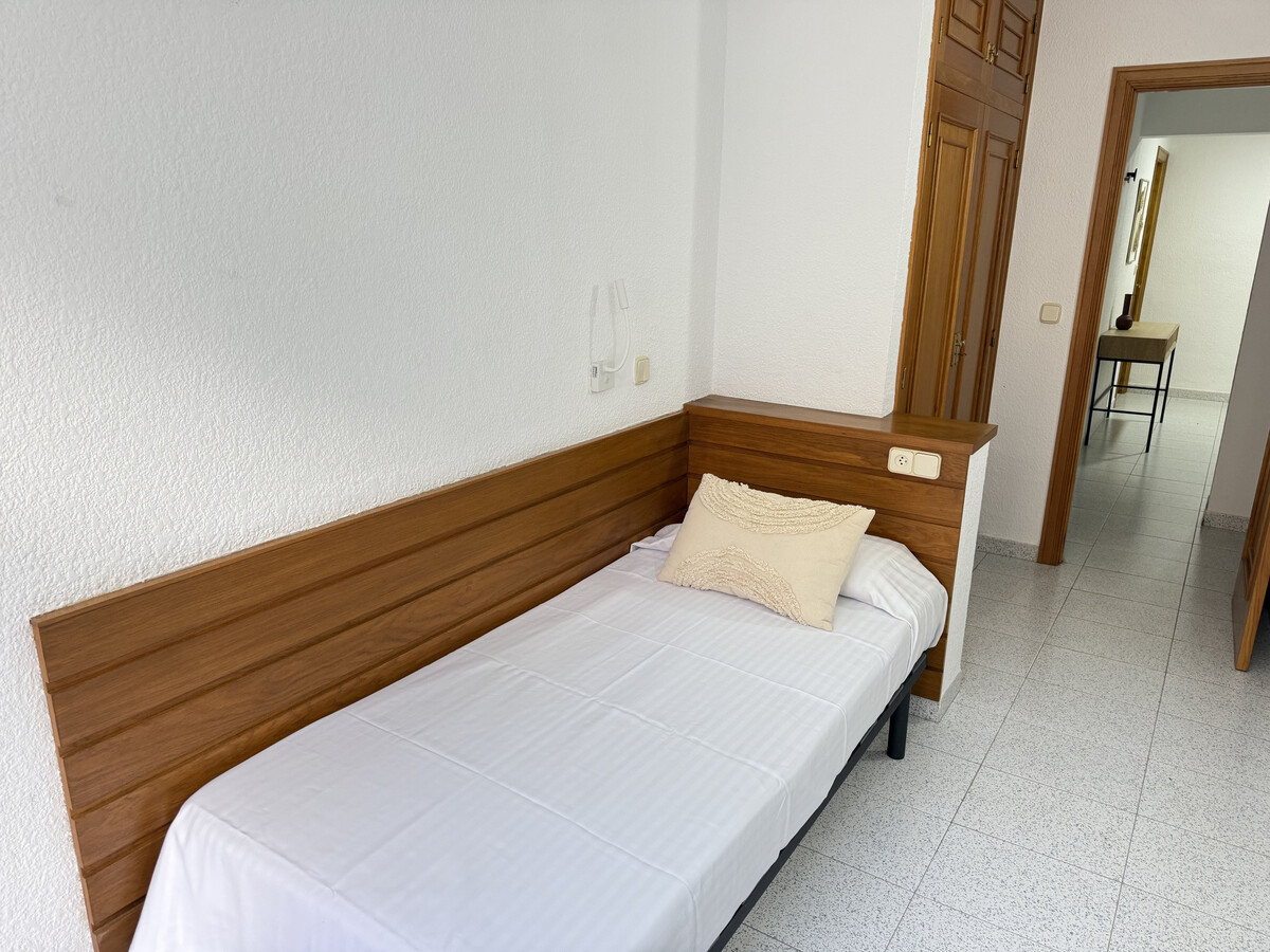 Appartement 8 pers. centre Roses, à 50m de la plage - Photo 18