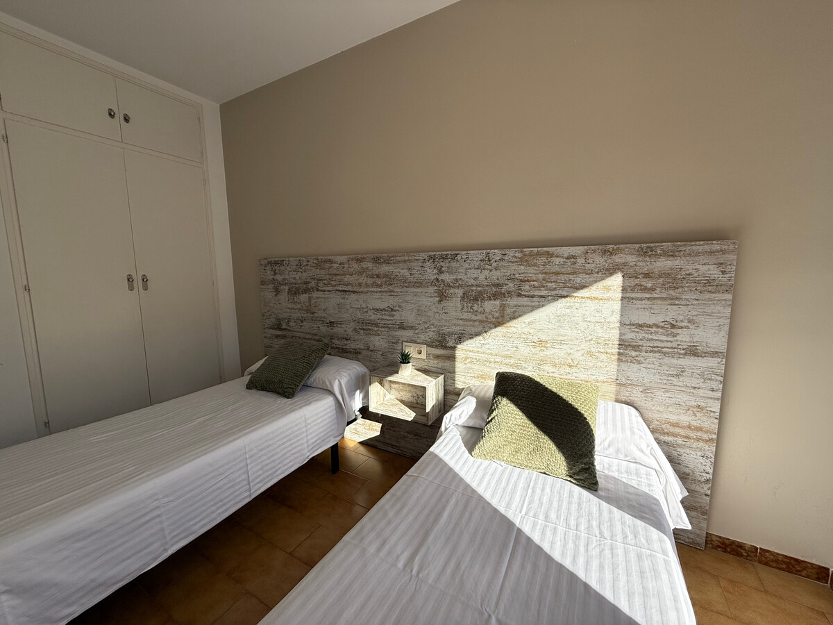 Appartement 6 pers, centre Roses à 100m de la plage - Photo 14