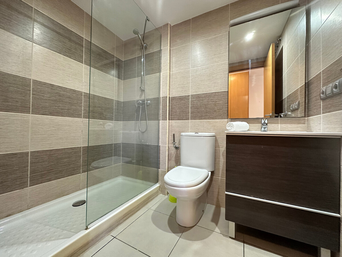 Appartement 8 pers. à 150m de la plage à Roses - Photo 18
