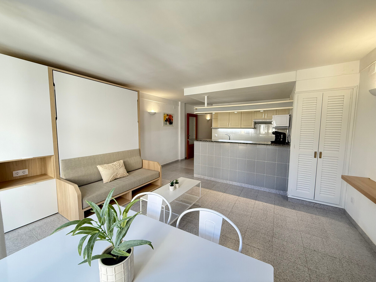 Appartement 4 pers. centre Roses, 30m de la plage - Photo 2