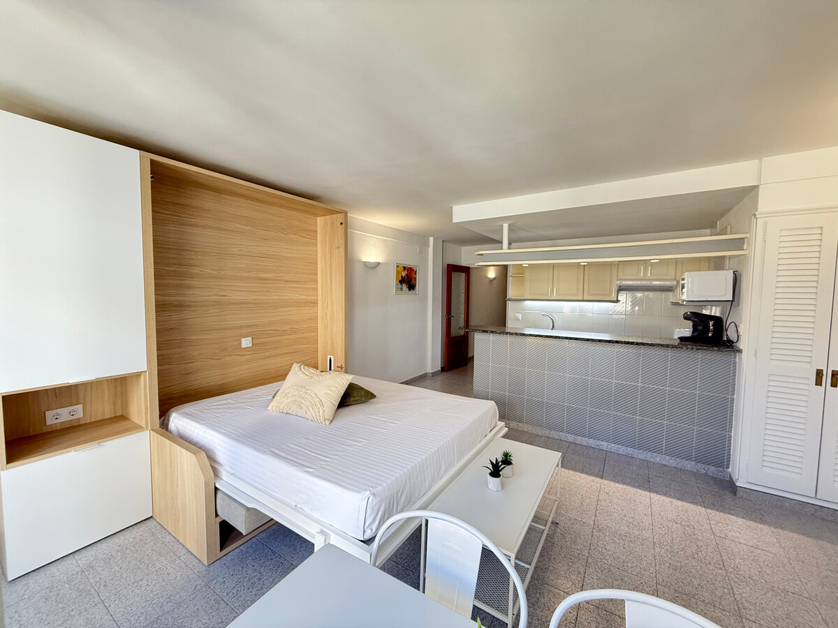 Appartement 4 pers. centre Roses, 30m de la plage - Photo 3