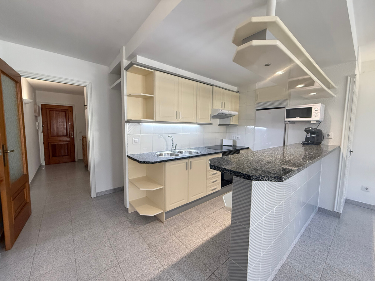 Appartement 4 pers. centre Roses, 30m de la plage - Photo 9