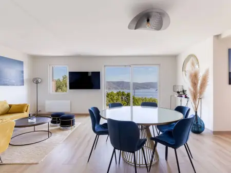 Villa Rénovée Cap Bénat - Piscine & Confort, Villa 14 personnes à Bormes les Mimosas - Photo 2