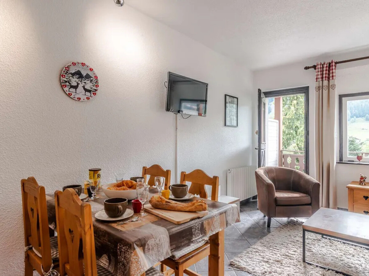 Appartement 2 pièces Morzine, balcon, ski et animaux - Photo 2