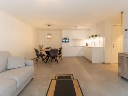 Appartement vue latérale mer, 10 m de la plage, Blankenberge : photo 8