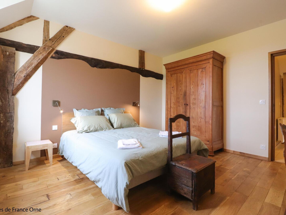 Gîte de groupe 15 pers., 7 chambres, salle de jeux à Corbon - Photo 21