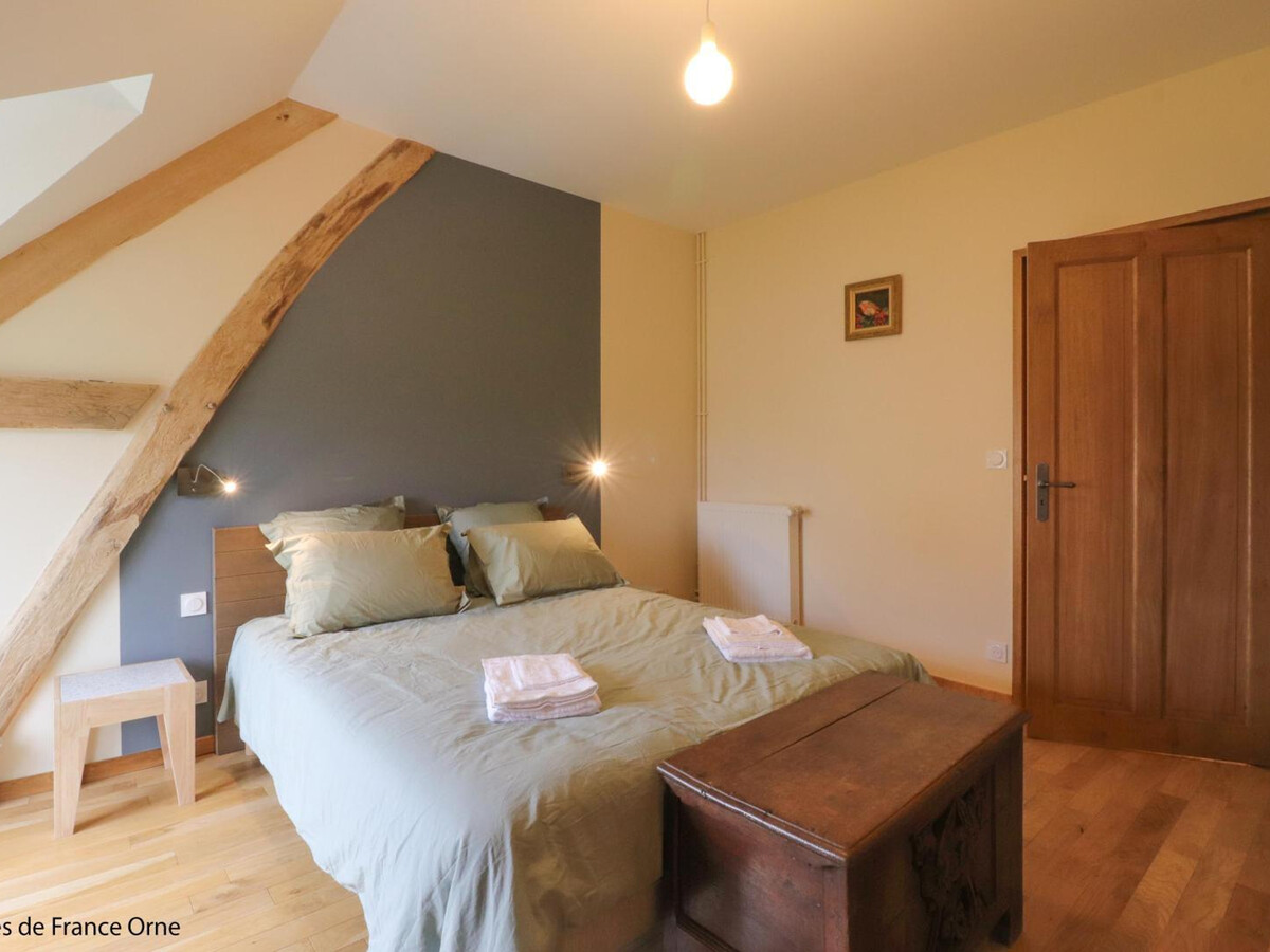 Gîte de groupe 15 pers., 7 chambres, salle de jeux à Corbon - Photo 29