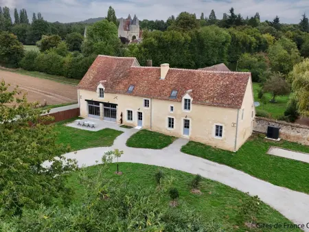 Gîte de groupe 15 pers., 7 chambres, salle de jeux à Corbon