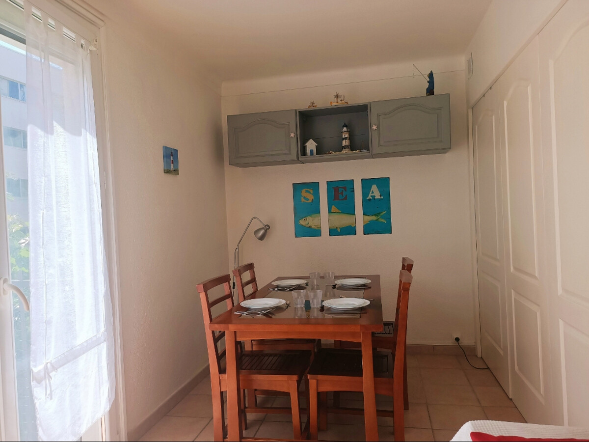 T3 climatisé 45m² à 170m de la plage, parking inclus - Photo 7