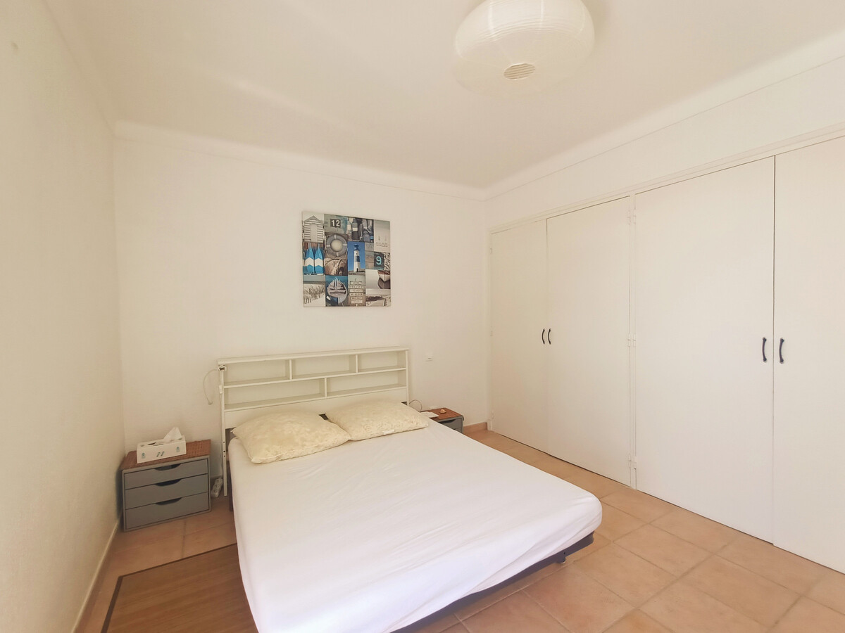 T3 climatisé 45m² à 170m de la plage, parking inclus - Photo 8