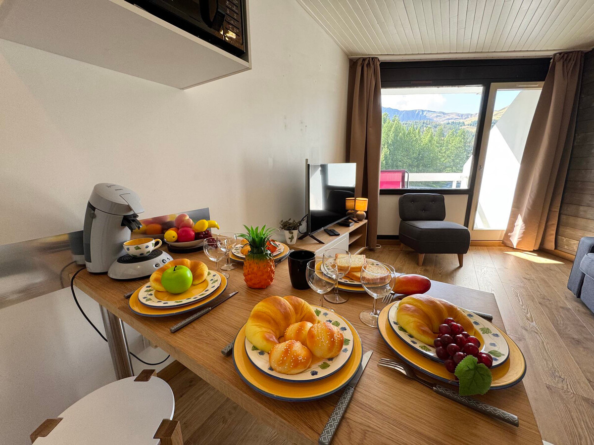 Appartement 22 m² à Vars, accès direct aux pistes - Photo 3