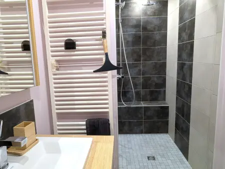 Gîte plain-pied 90 m² avec jardin 700 m² à Villey-le-Sec : photo 5
